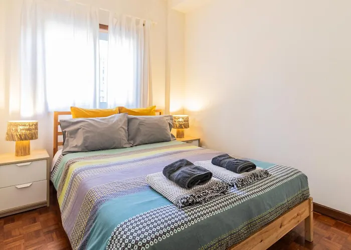 Adorable Center Nao Porto