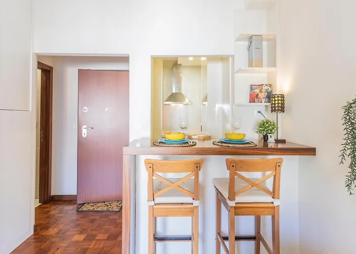 Adorable Center Nao Apartmán *